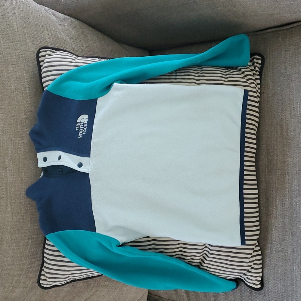North Face sweater